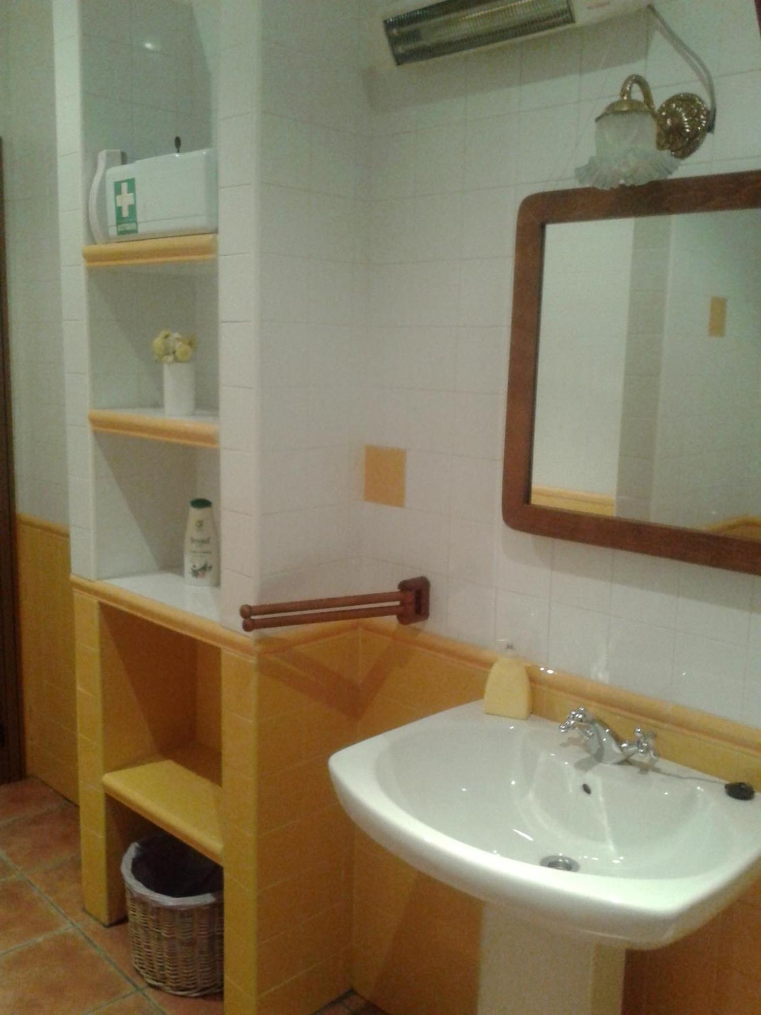 El Hogar De Ardwina Alía